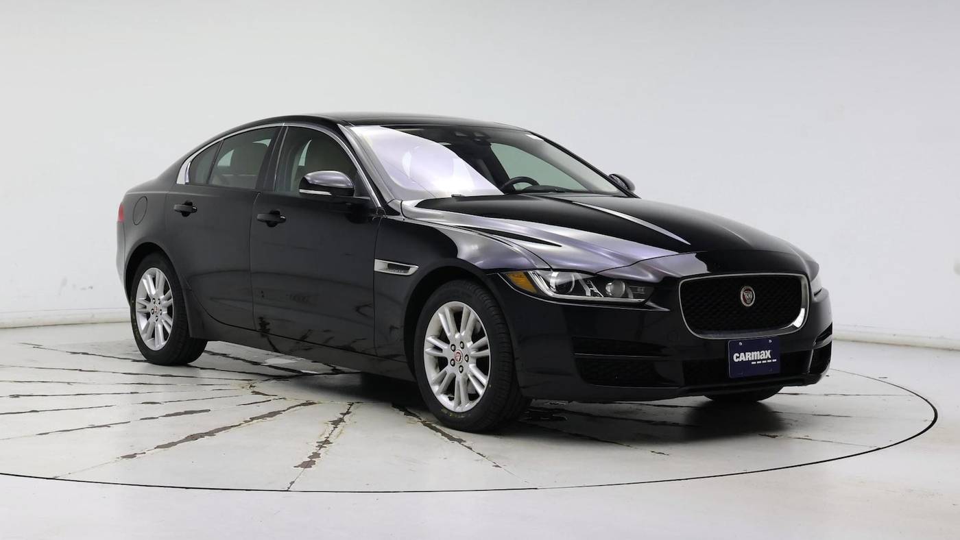 2018 Jaguar XE