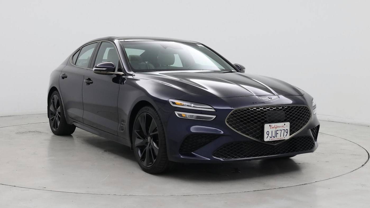 2023 Genesis G70