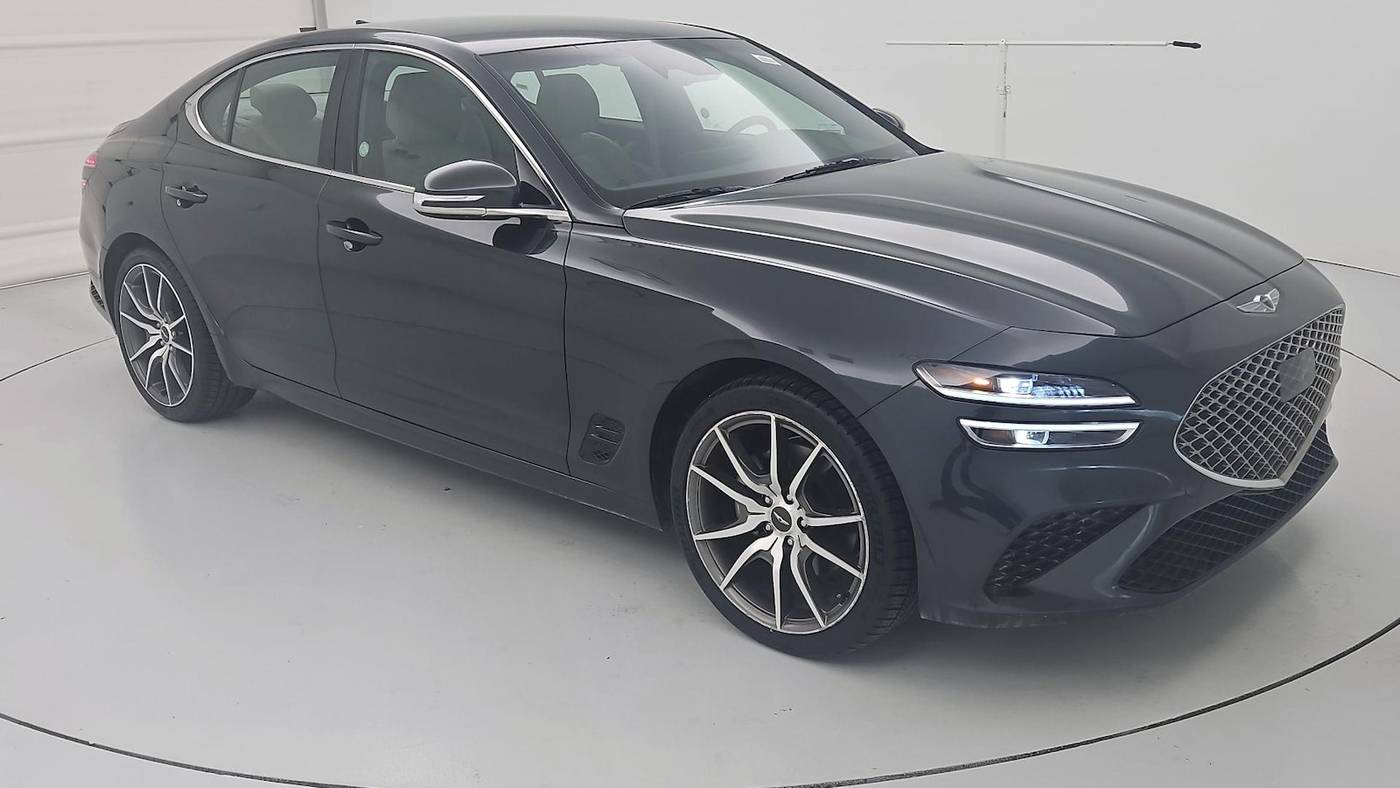 2023 Genesis G70