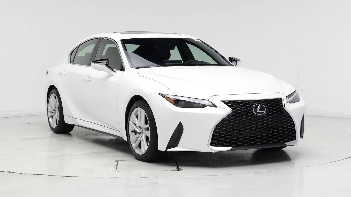 2025 Lexus IS
