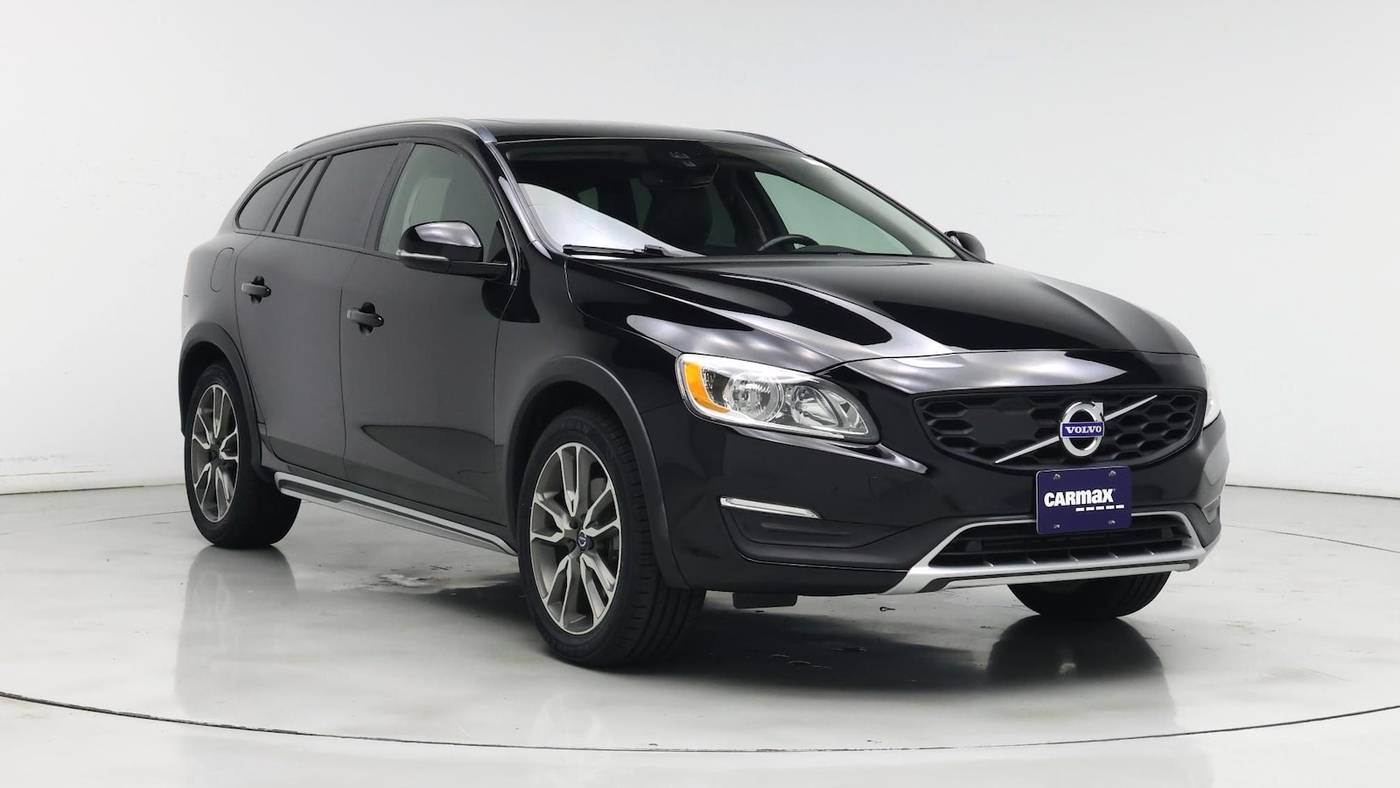 2017 Volvo V60 Cross Country