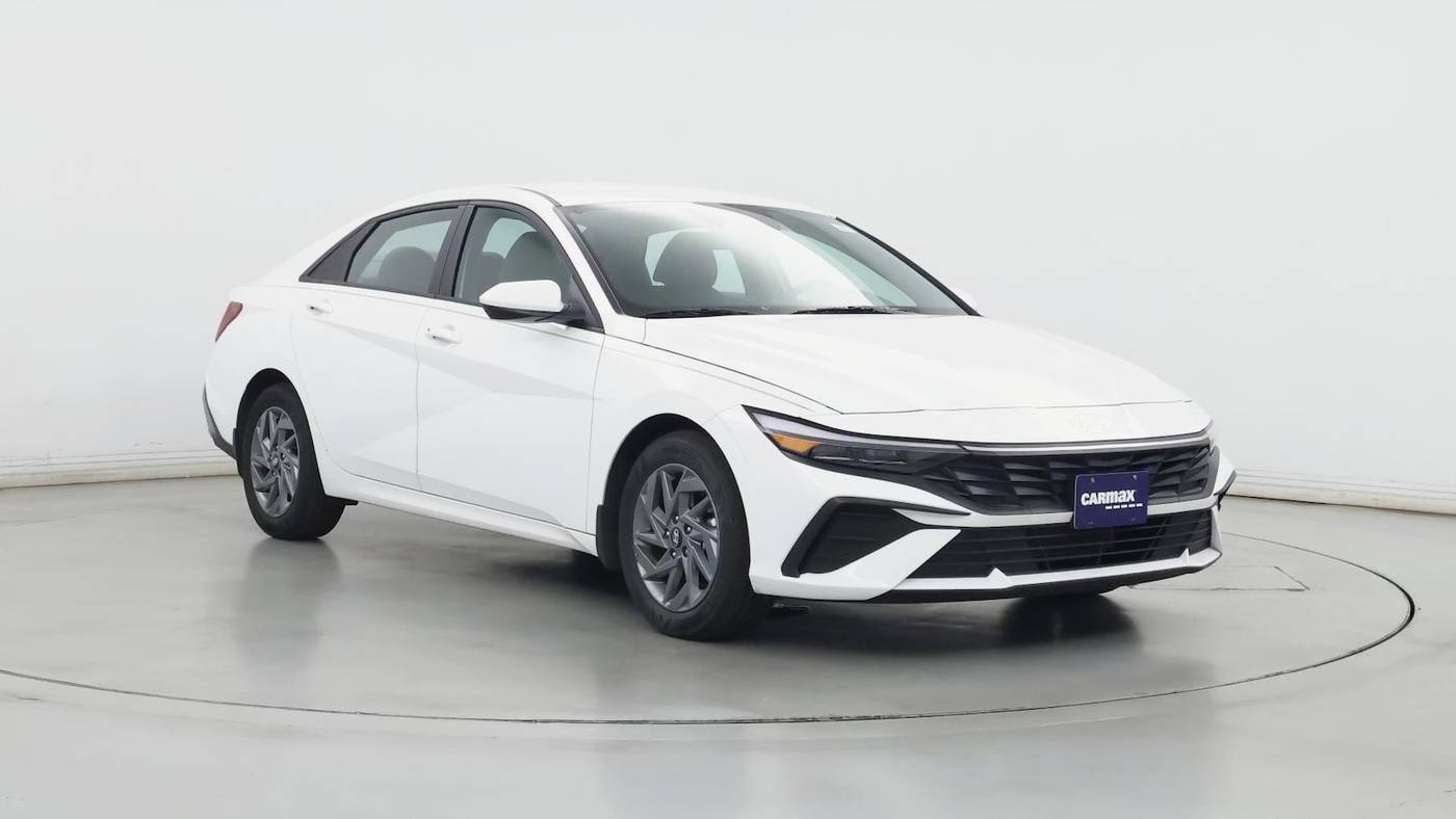 2024 Hyundai Elantra