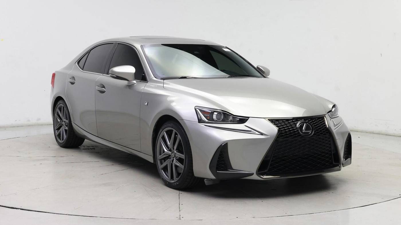 2020 Lexus IS