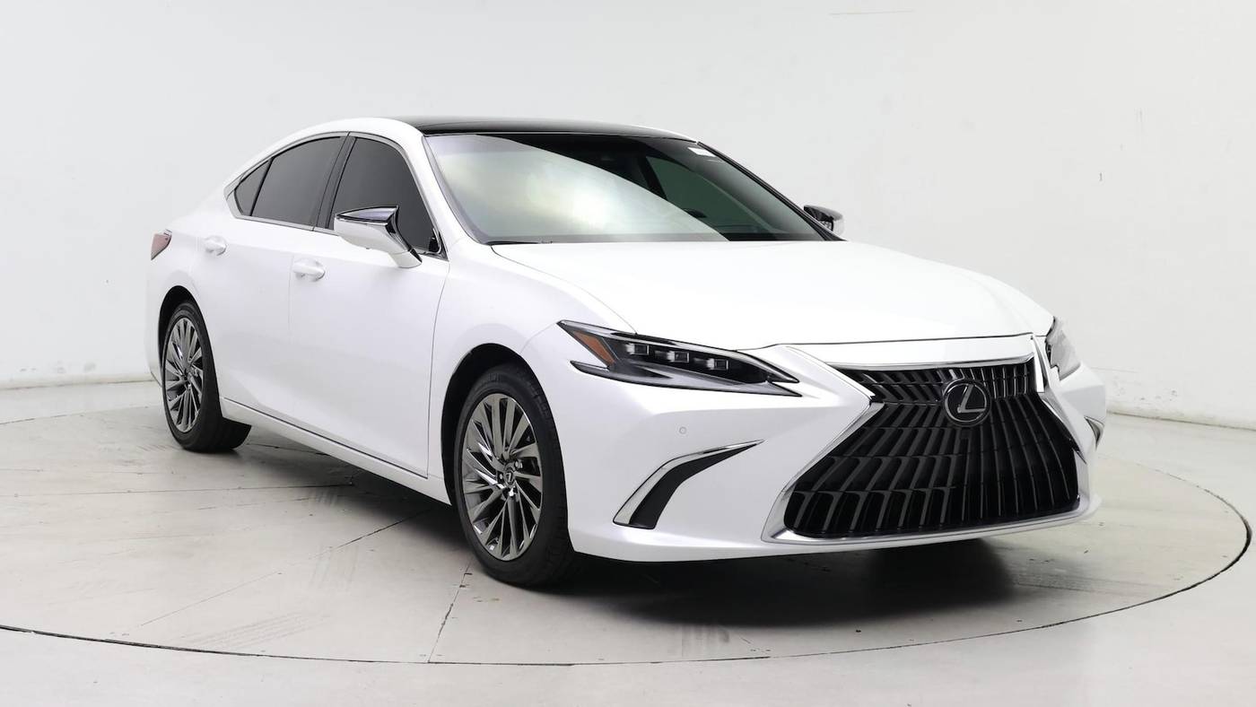 2025 Lexus ES