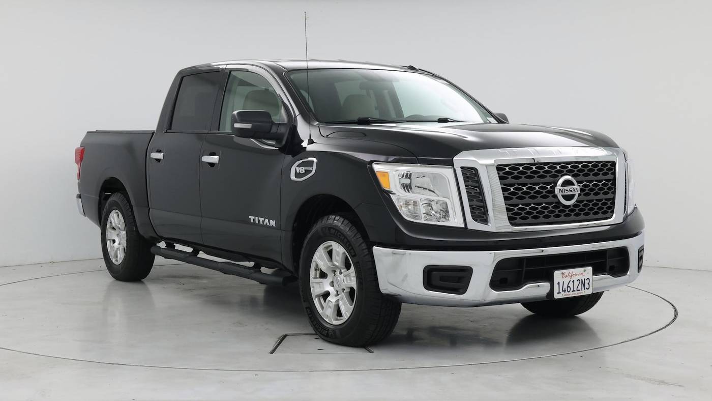 2017 Nissan Titan