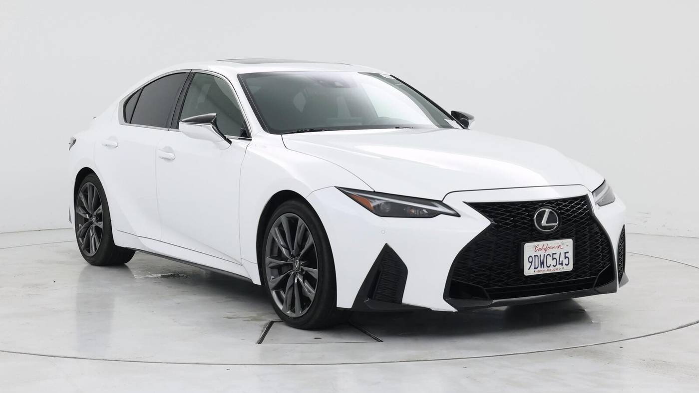2023 Lexus IS