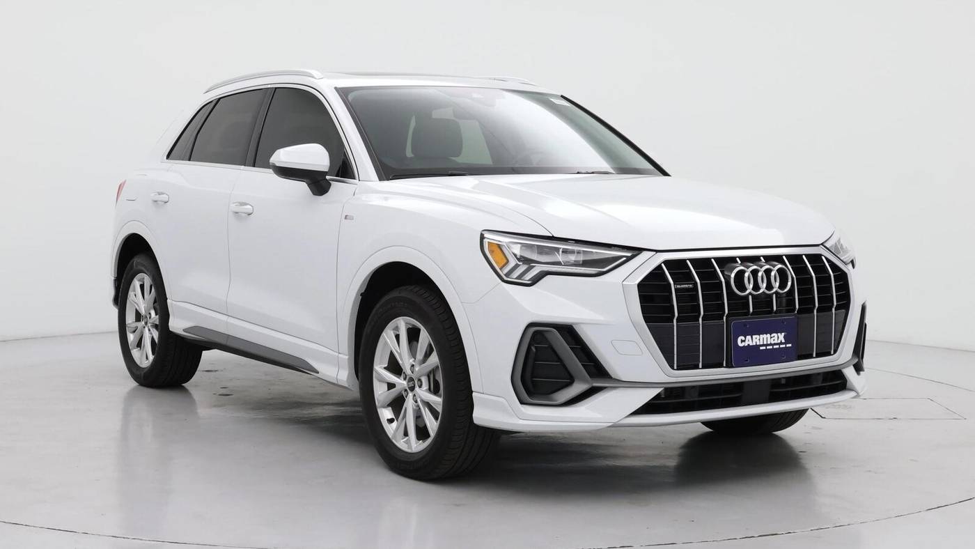 2022 Audi Q3