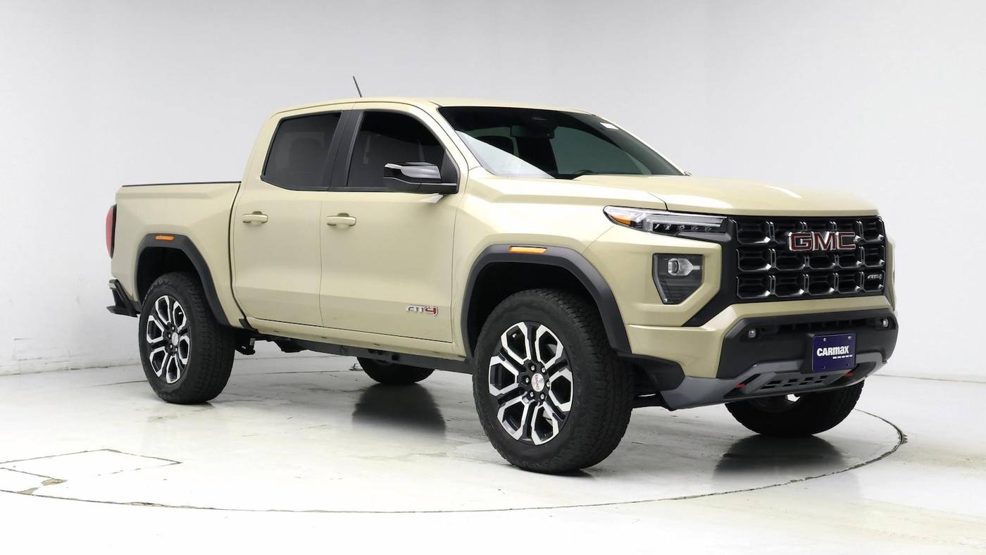2024 GMC Canyon