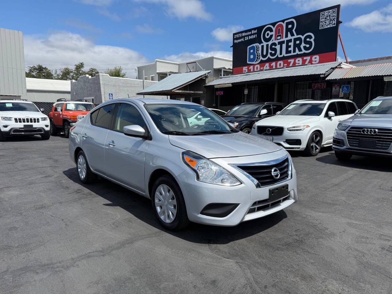 2017 Nissan Versa Sedan