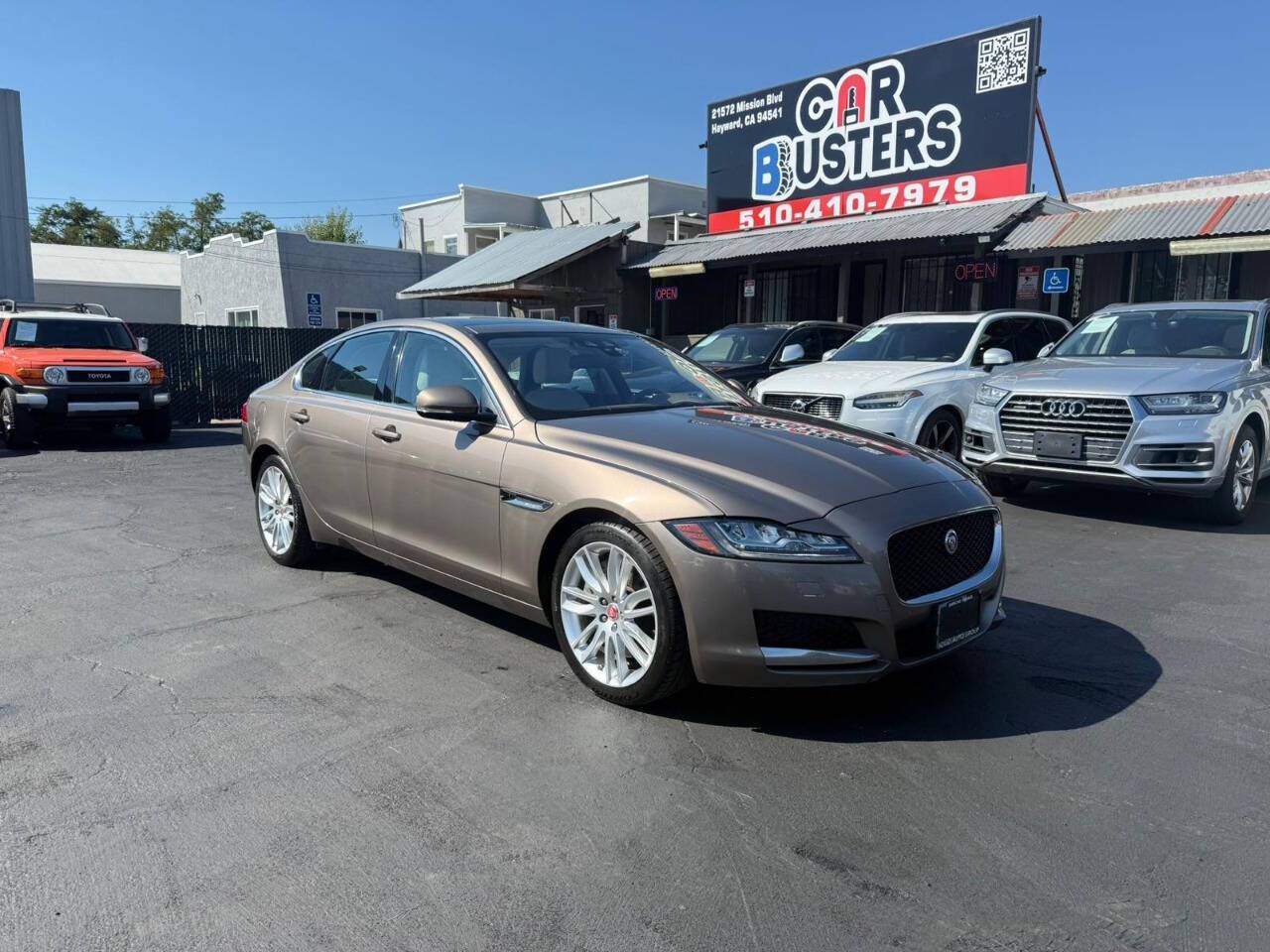 2017 Jaguar XF