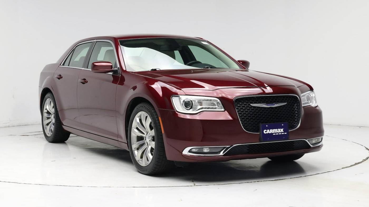 2019 Chrysler 300