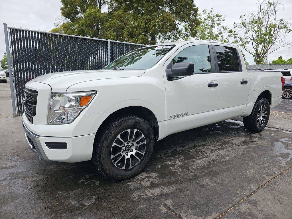 2023 Nissan Titan