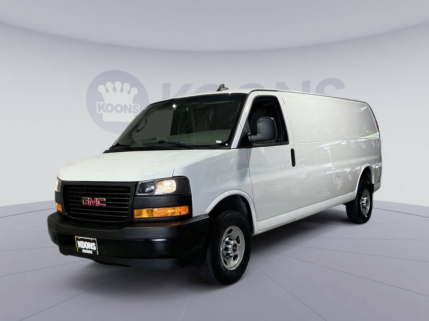 2023 GMC Savana Cargo Van