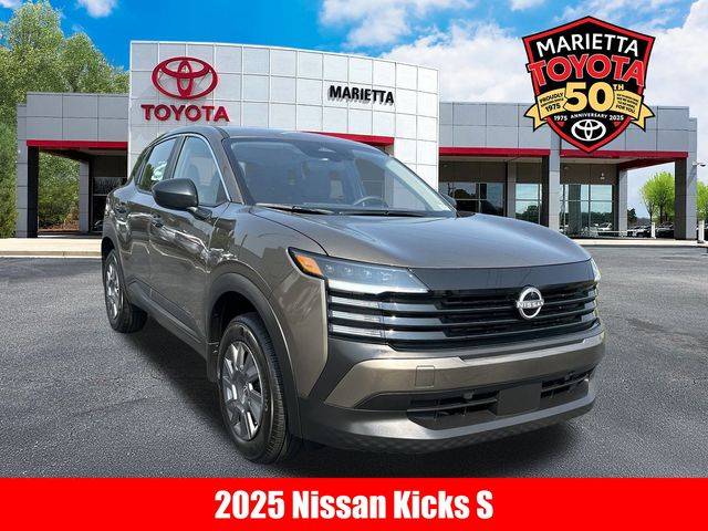 2025 Nissan Kicks