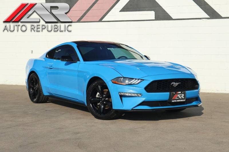 2022 Ford Mustang
