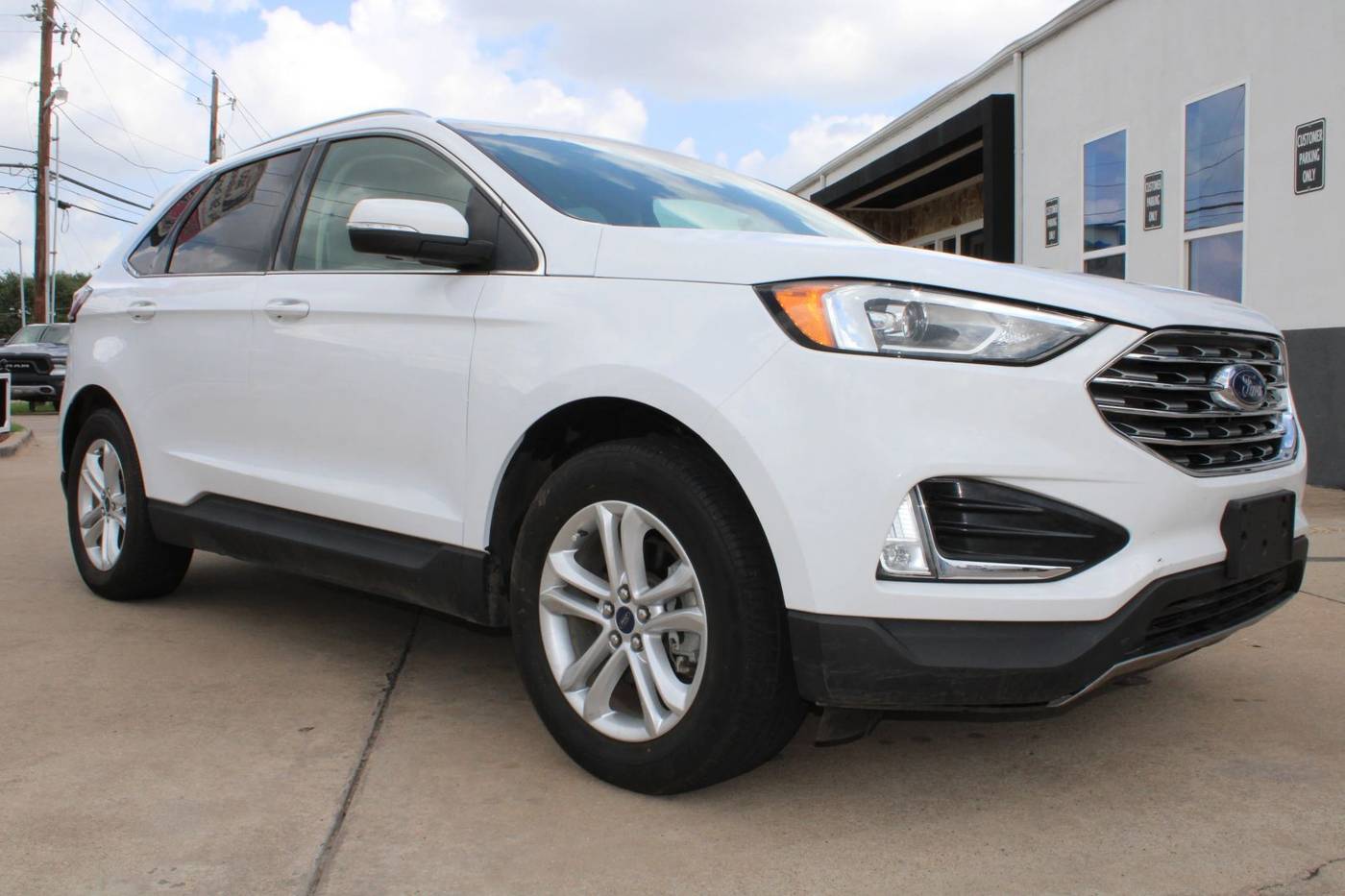 2019 Ford Edge
