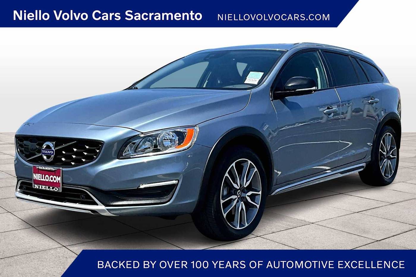 2018 Volvo V60 Cross Country