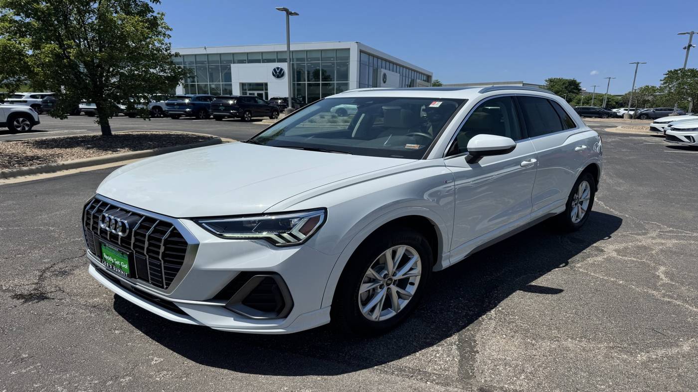2022 Audi Q3