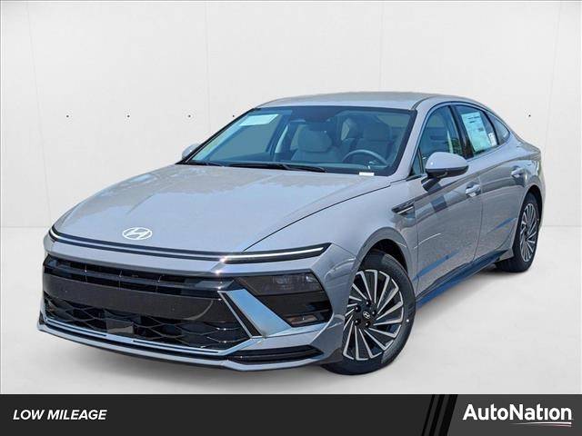 2024 Hyundai Sonata Hybrid