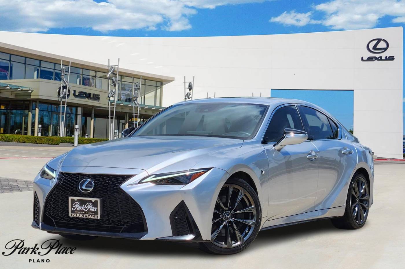2022 Lexus IS