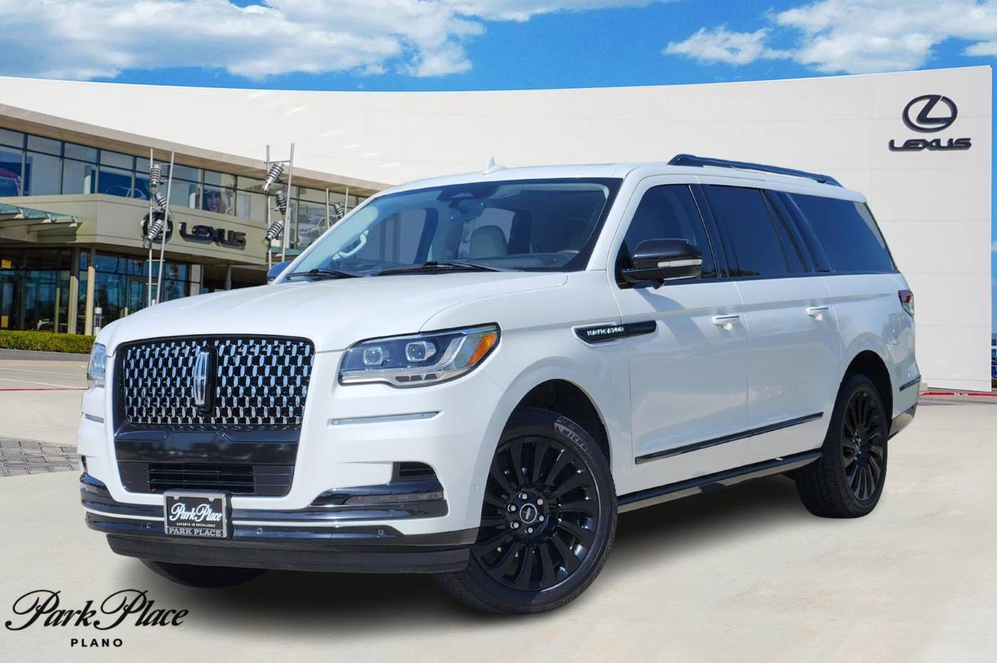 2022 Lincoln Navigator L