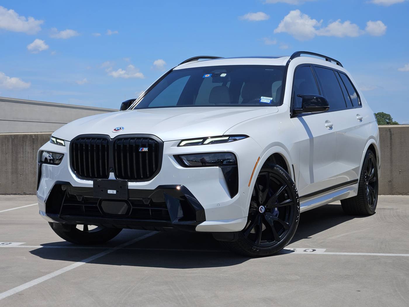 2023 BMW X7