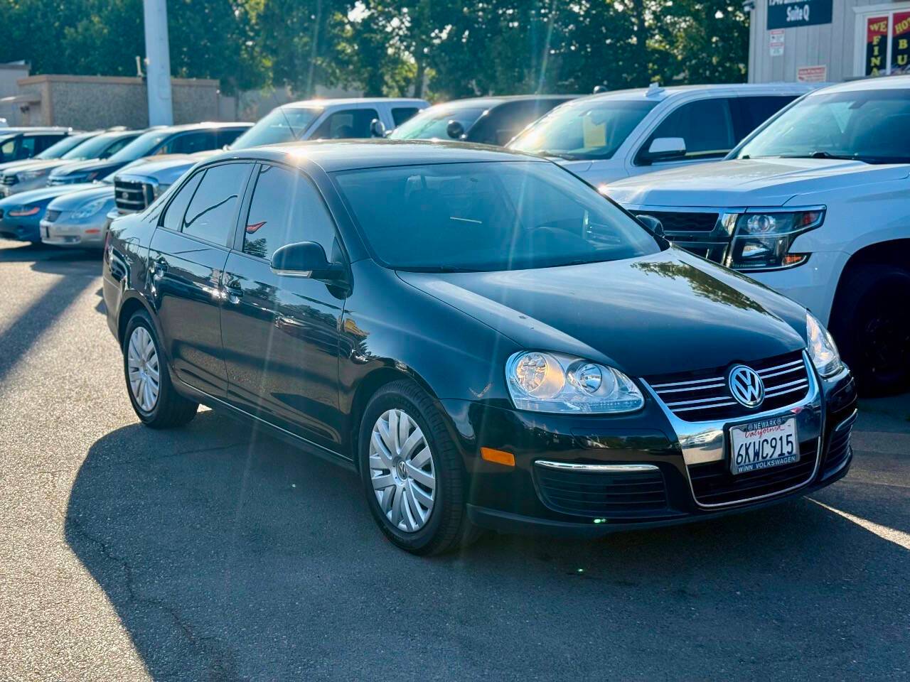 2010 Volkswagen Jetta Sedan