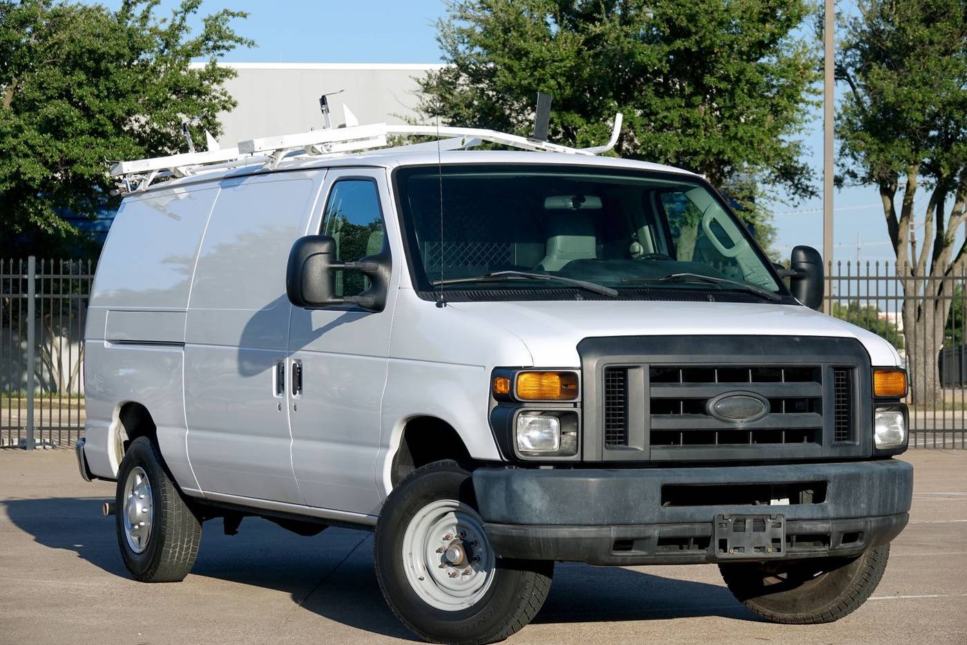 2014 Ford Econoline Cargo Van