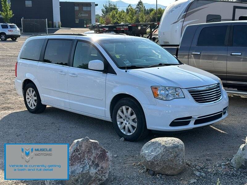 2016 Chrysler Town & Country