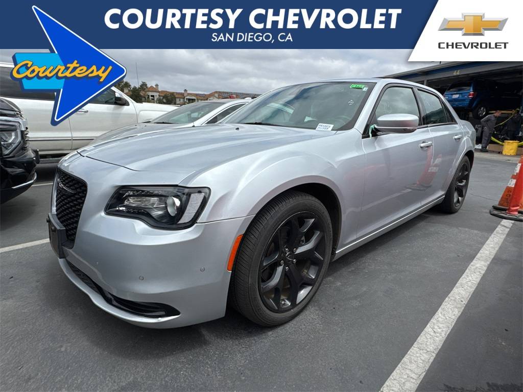 2022 Chrysler 300