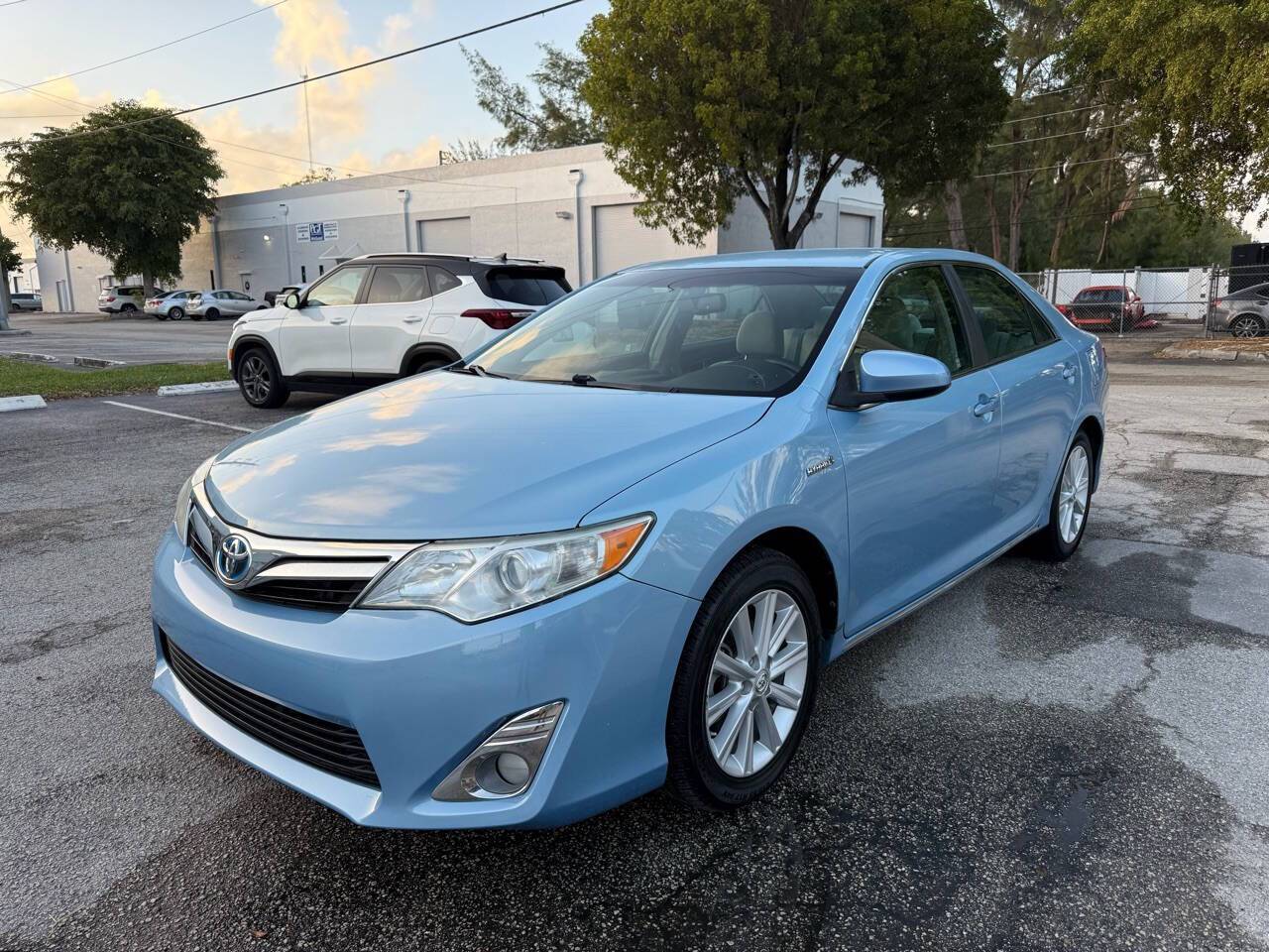 2014 Toyota Camry Hybrid