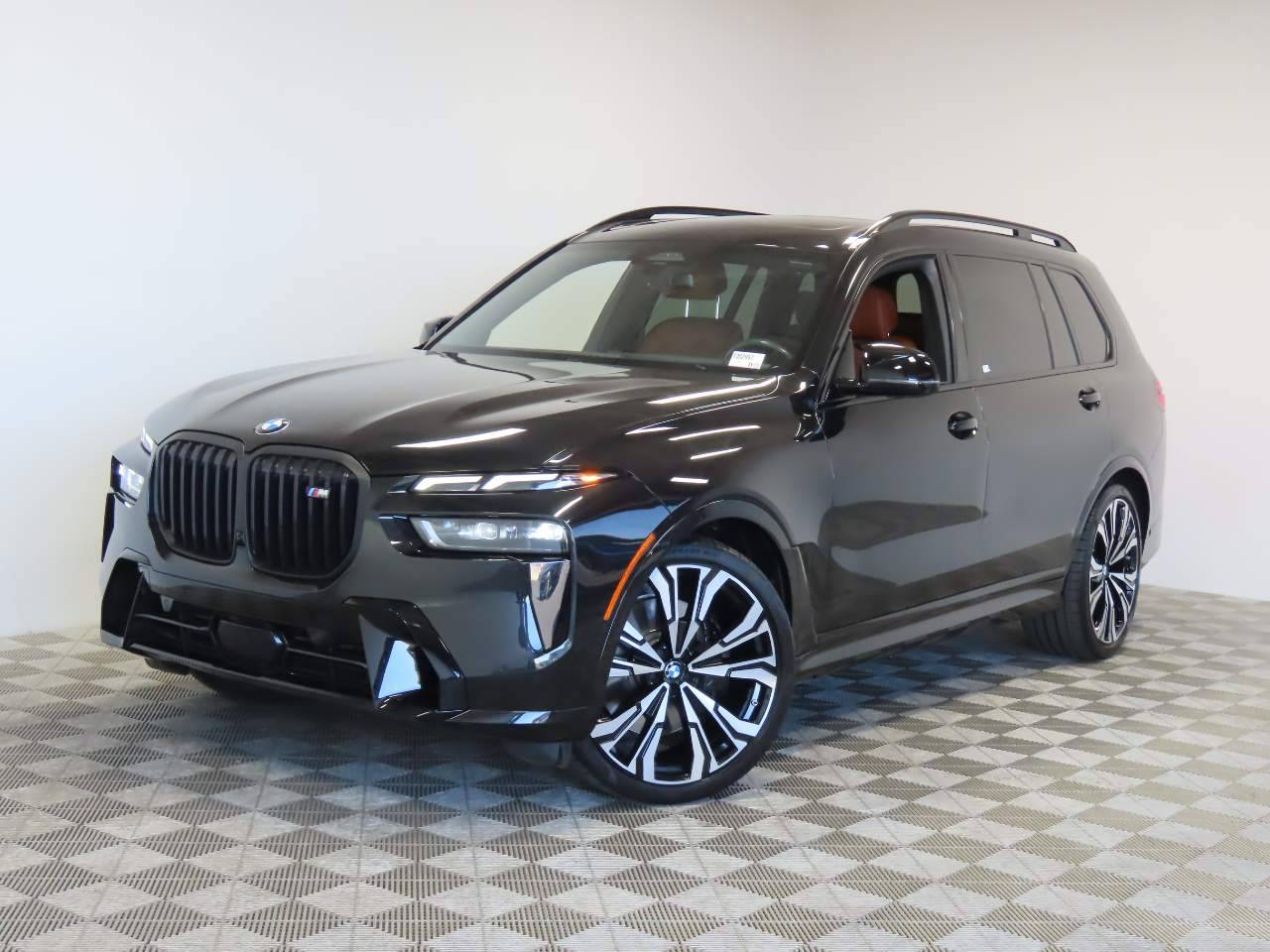 2023 BMW X7