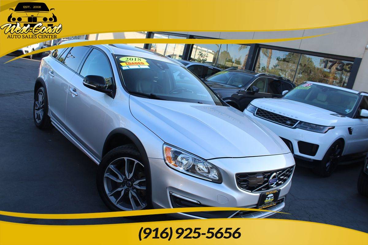 2018 Volvo V60 Cross Country