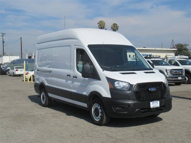 2022 Ford Transit Cargo Van