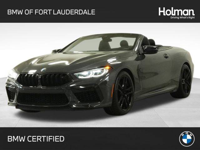 2022 BMW M8