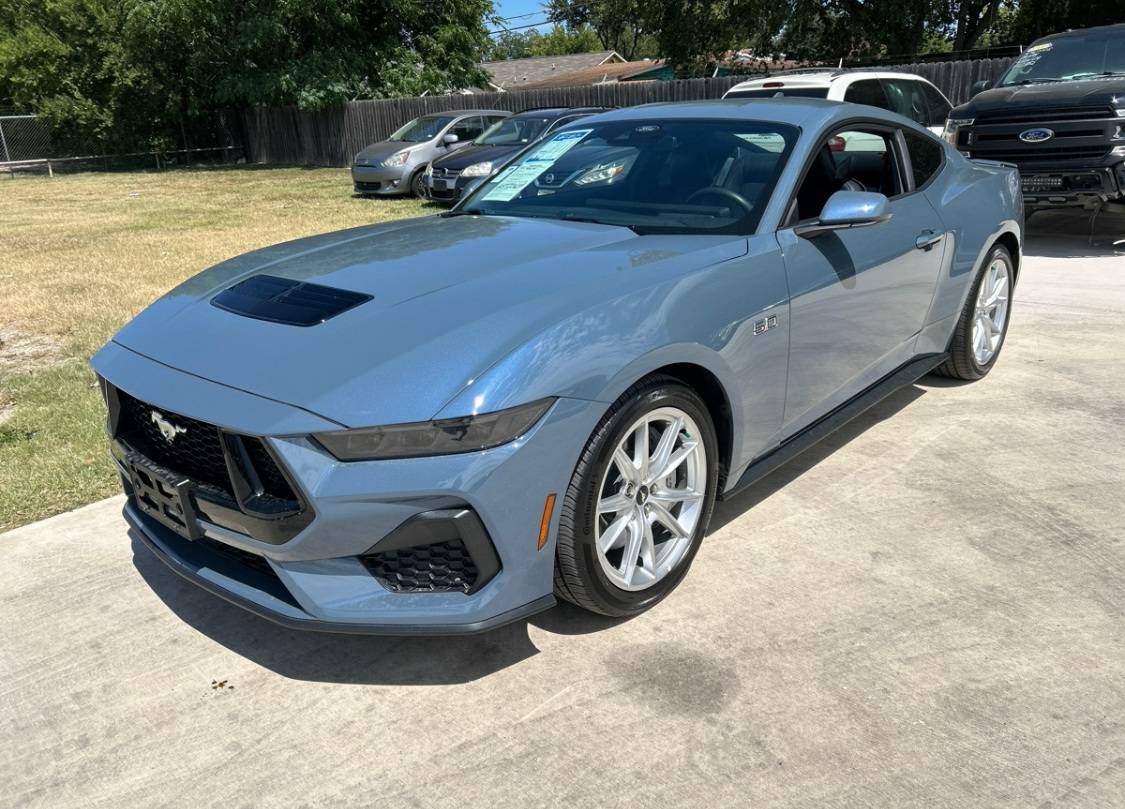 2025 Ford Mustang