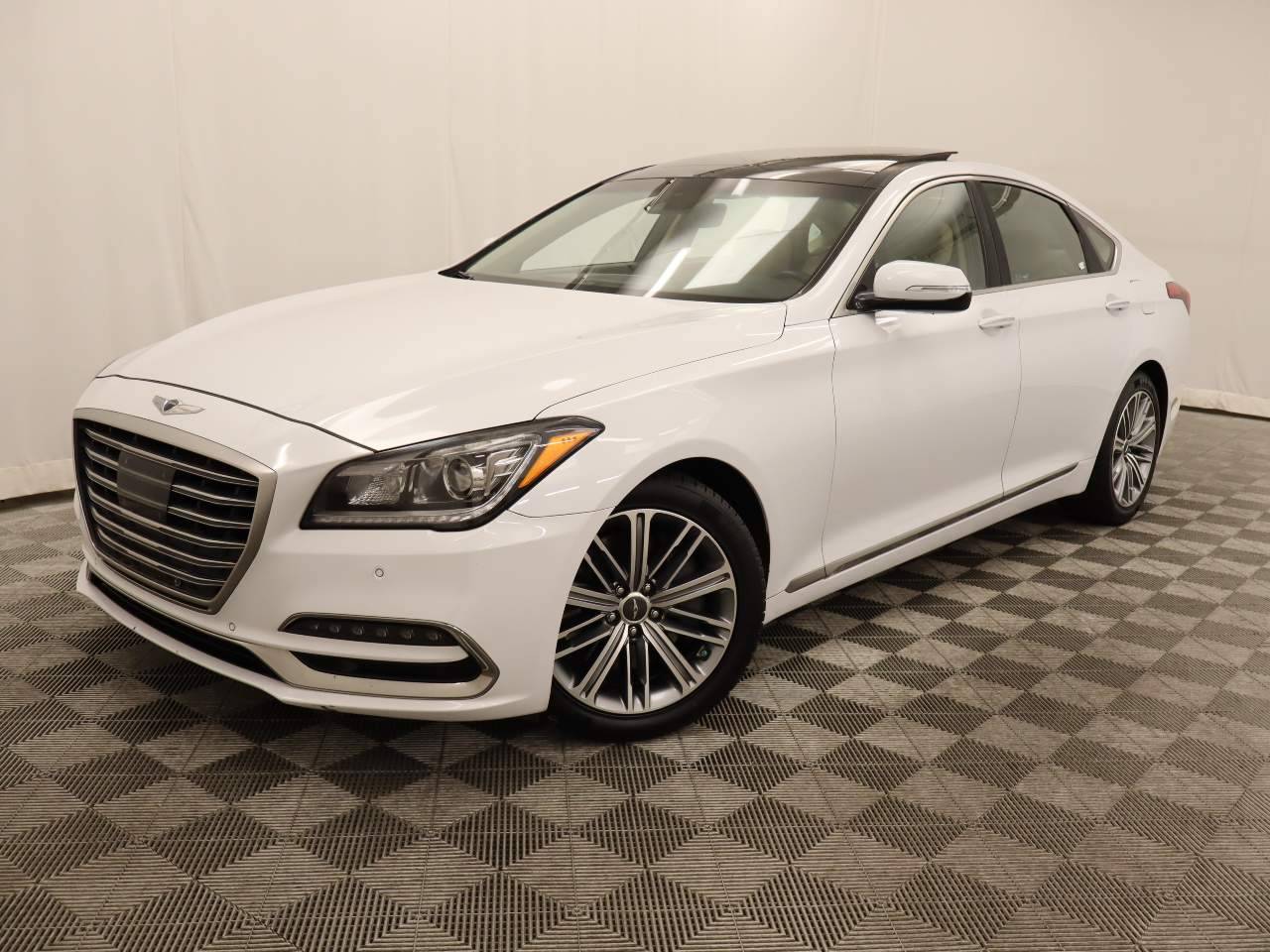 2018 Genesis G80