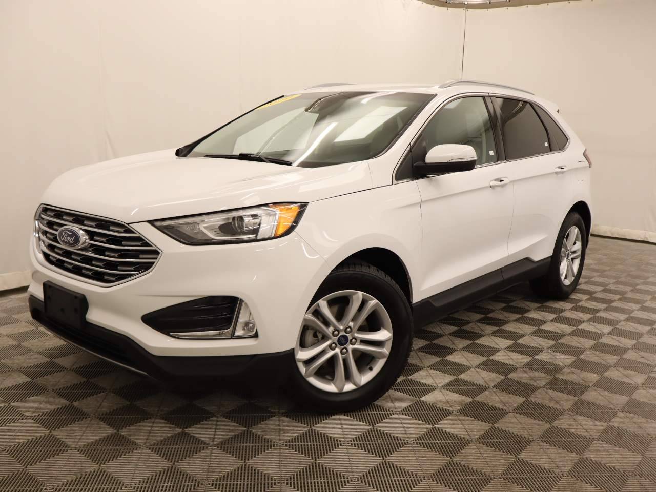 2020 Ford Edge