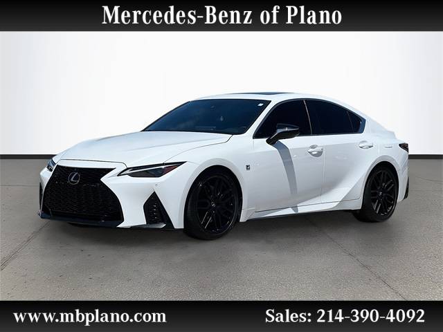 2021 Lexus IS