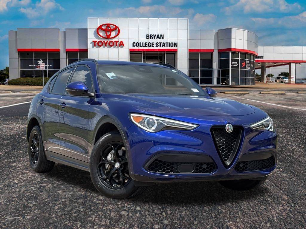 2022 Alfa Romeo Stelvio