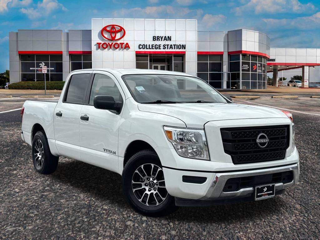 2023 Nissan Titan