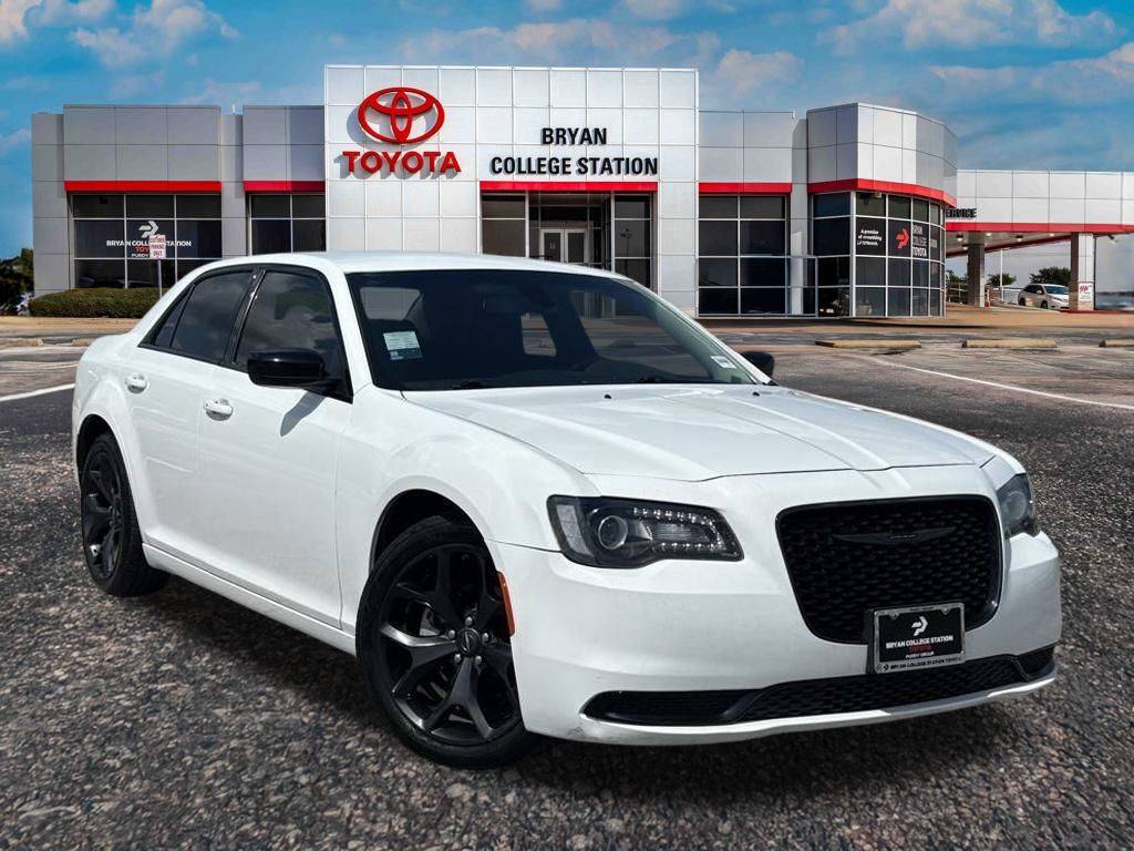 2022 Chrysler 300