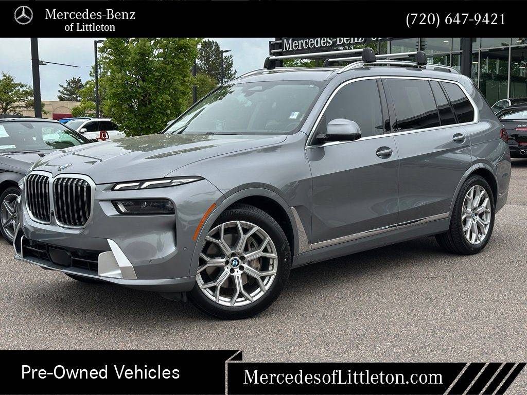 2023 BMW X7