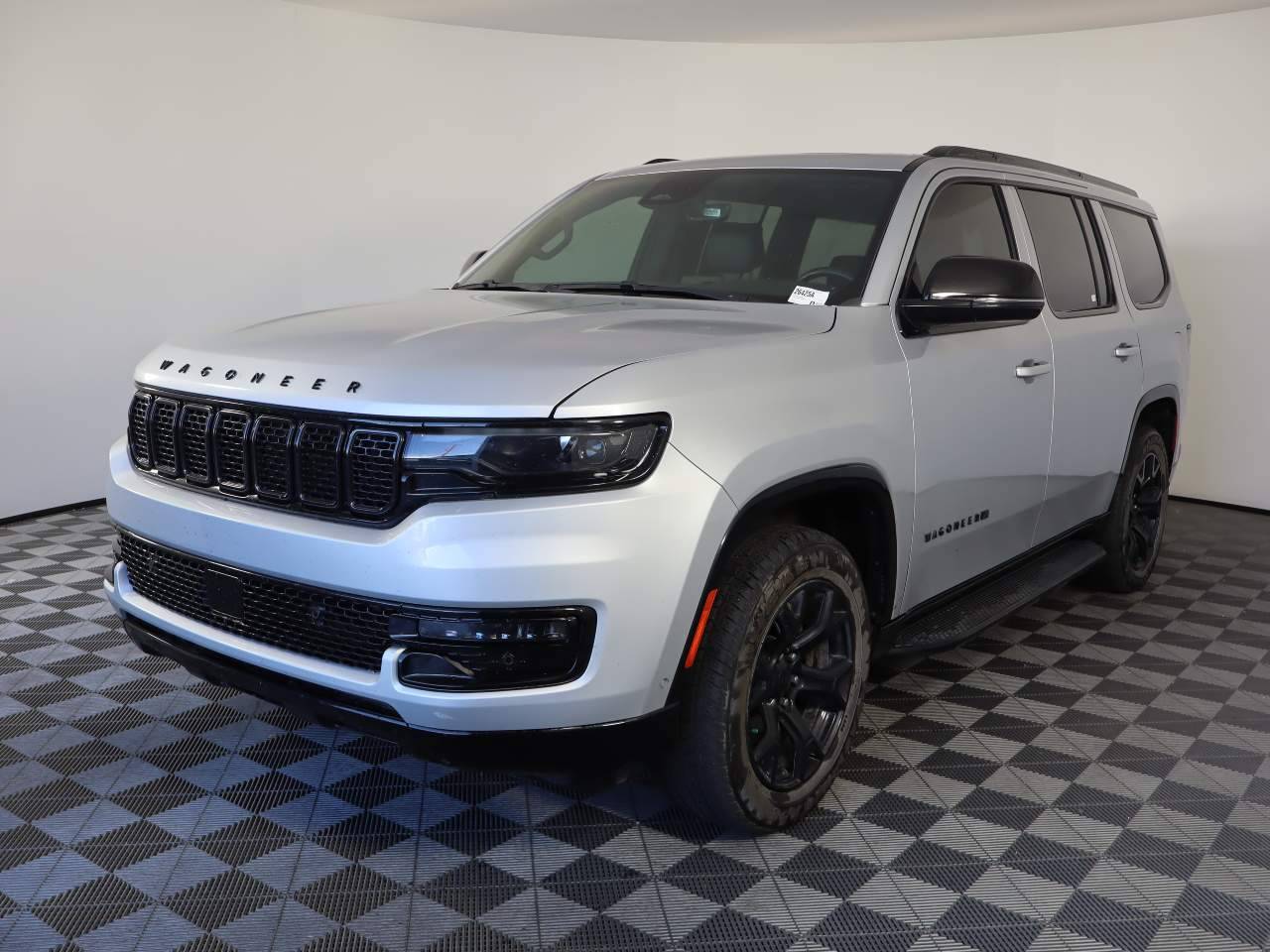 2023 Jeep Wagoneer