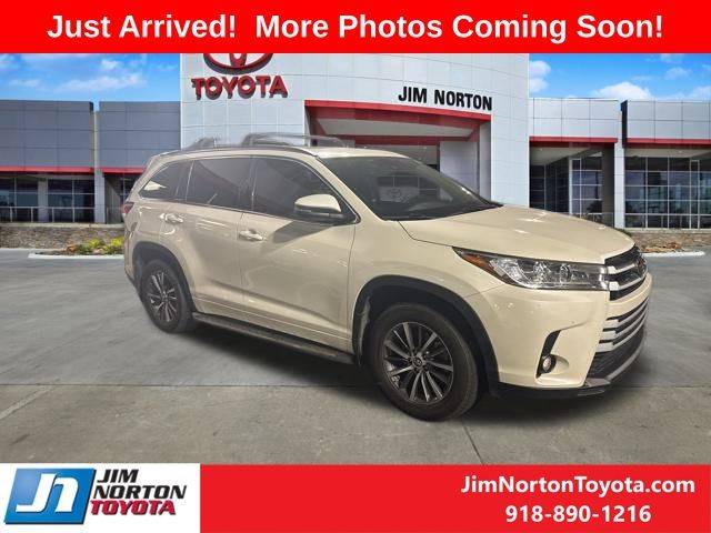 2017 Toyota Highlander