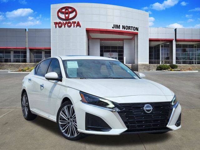 2025 Nissan Altima