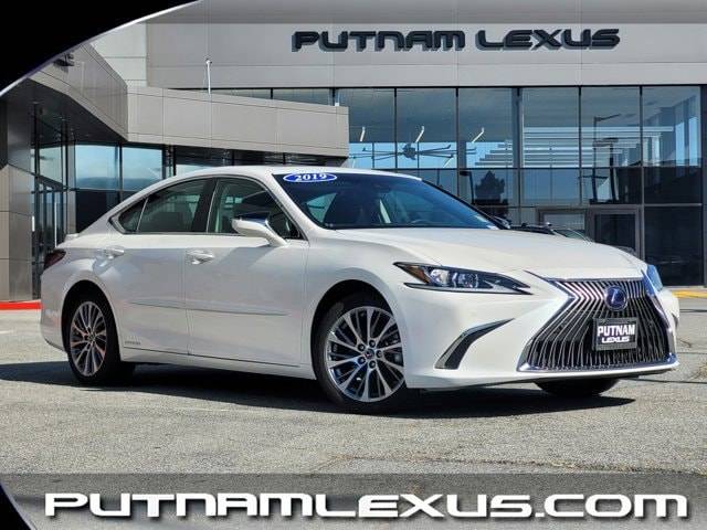 2019 Lexus ES