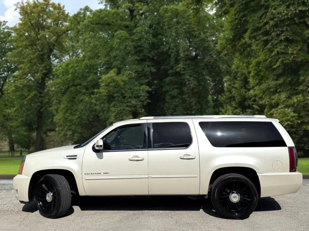 2013 Cadillac Escalade Esv