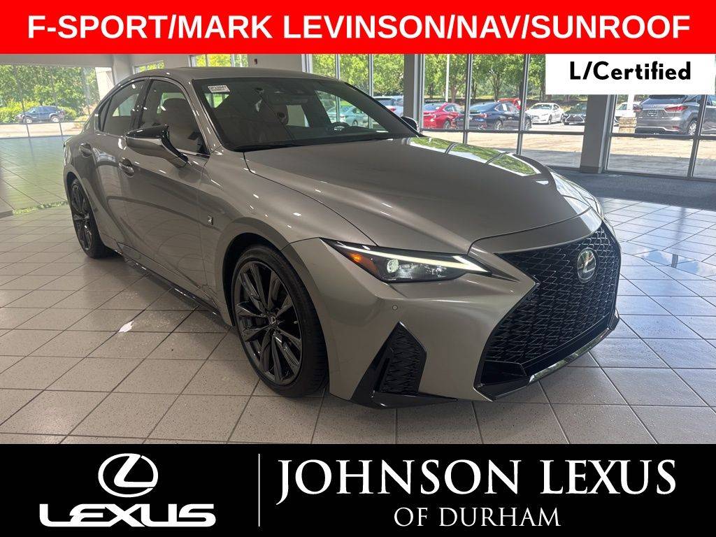 2021 Lexus IS