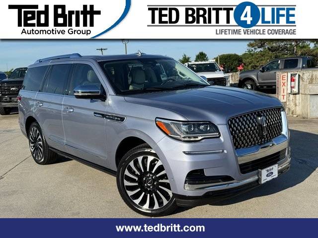 2022 Lincoln Navigator